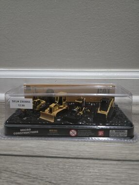 CAT Micro Constructors By Diecast Masters Micro Scale 4 Piece Set NEW Sealed Toy